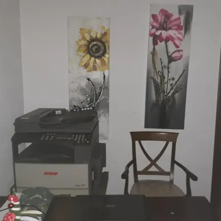 La Casina Rosa 卡迈格拉特罗希拉诺