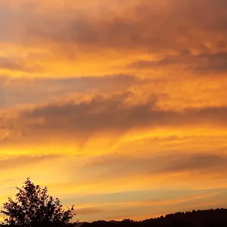 农家乐 La Casina Rosa *