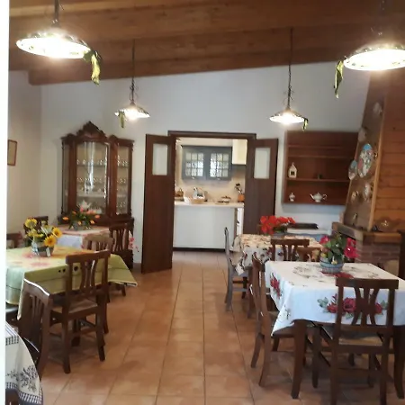 农家乐 La Casina Rosa 卡迈格拉特罗希拉诺